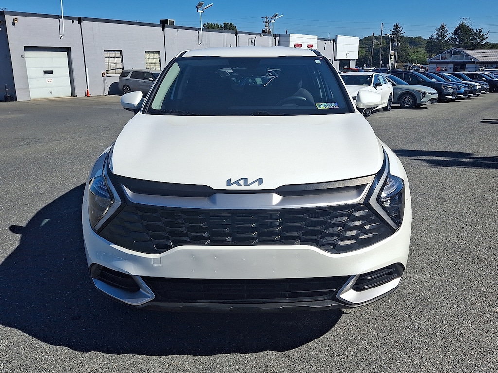 Certified 2023 Kia Sportage Hybrid LX SUV