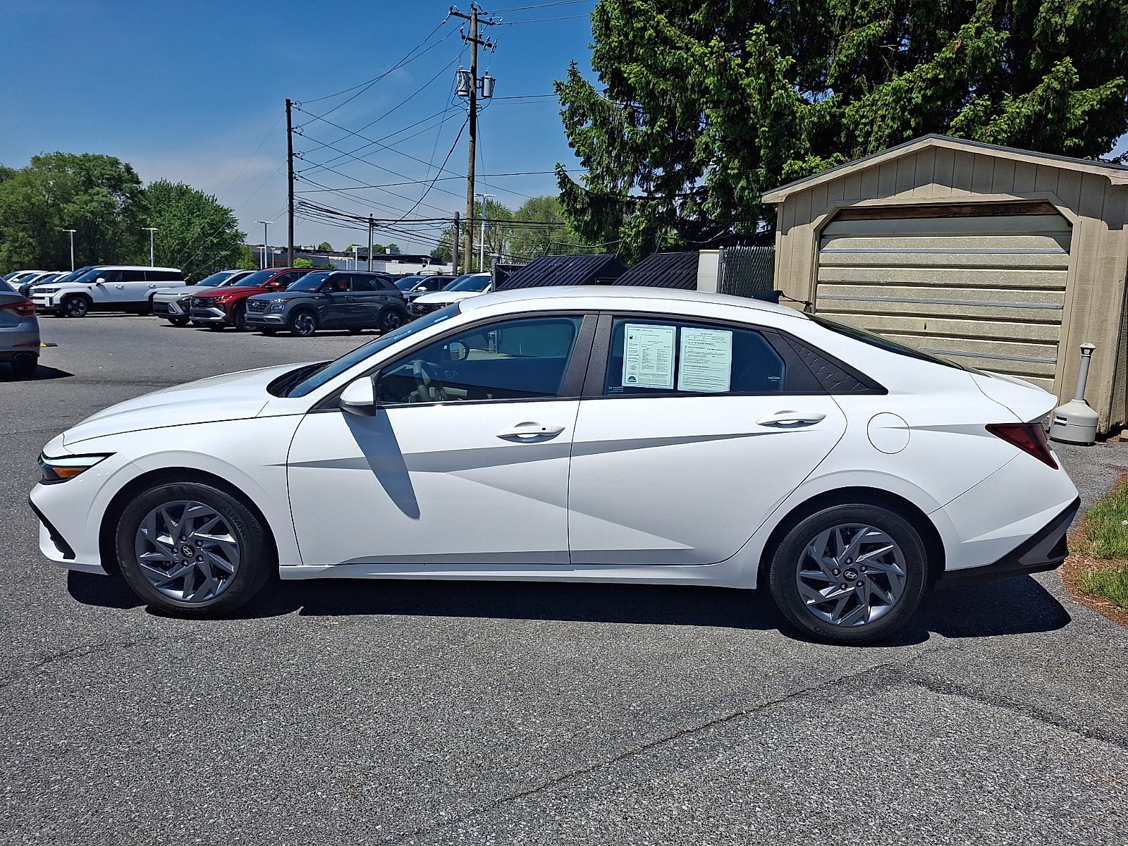 2024 Hyundai Elantra SEL - Photo 9