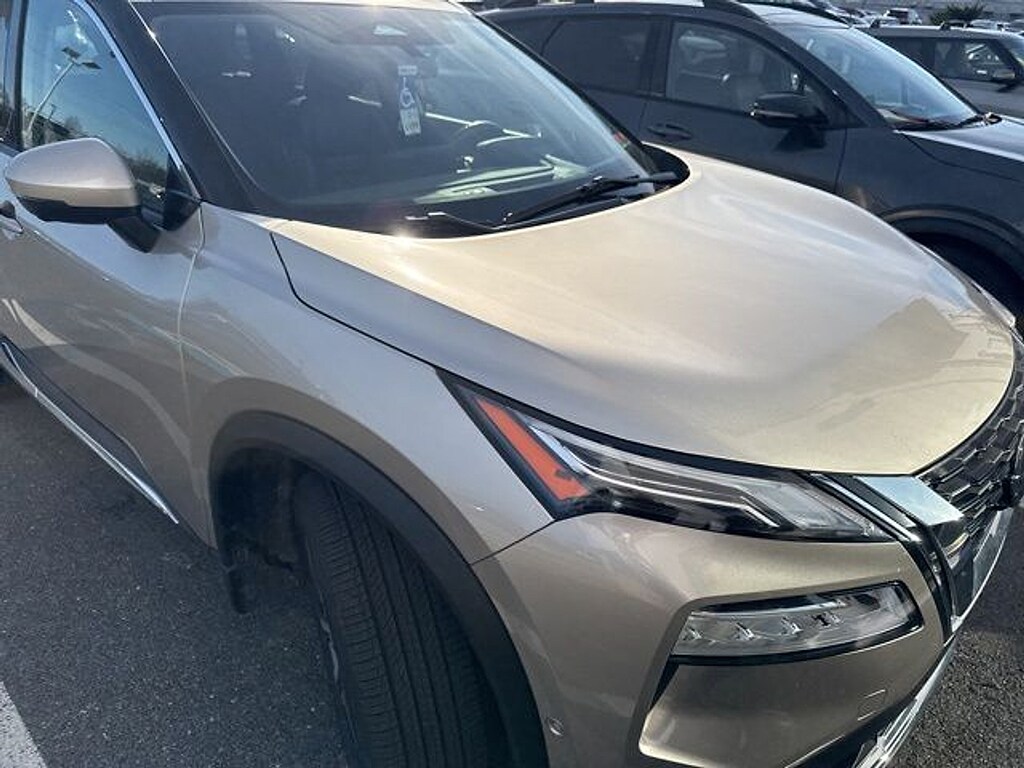 Used 2021 Nissan Rogue Platinum SUV