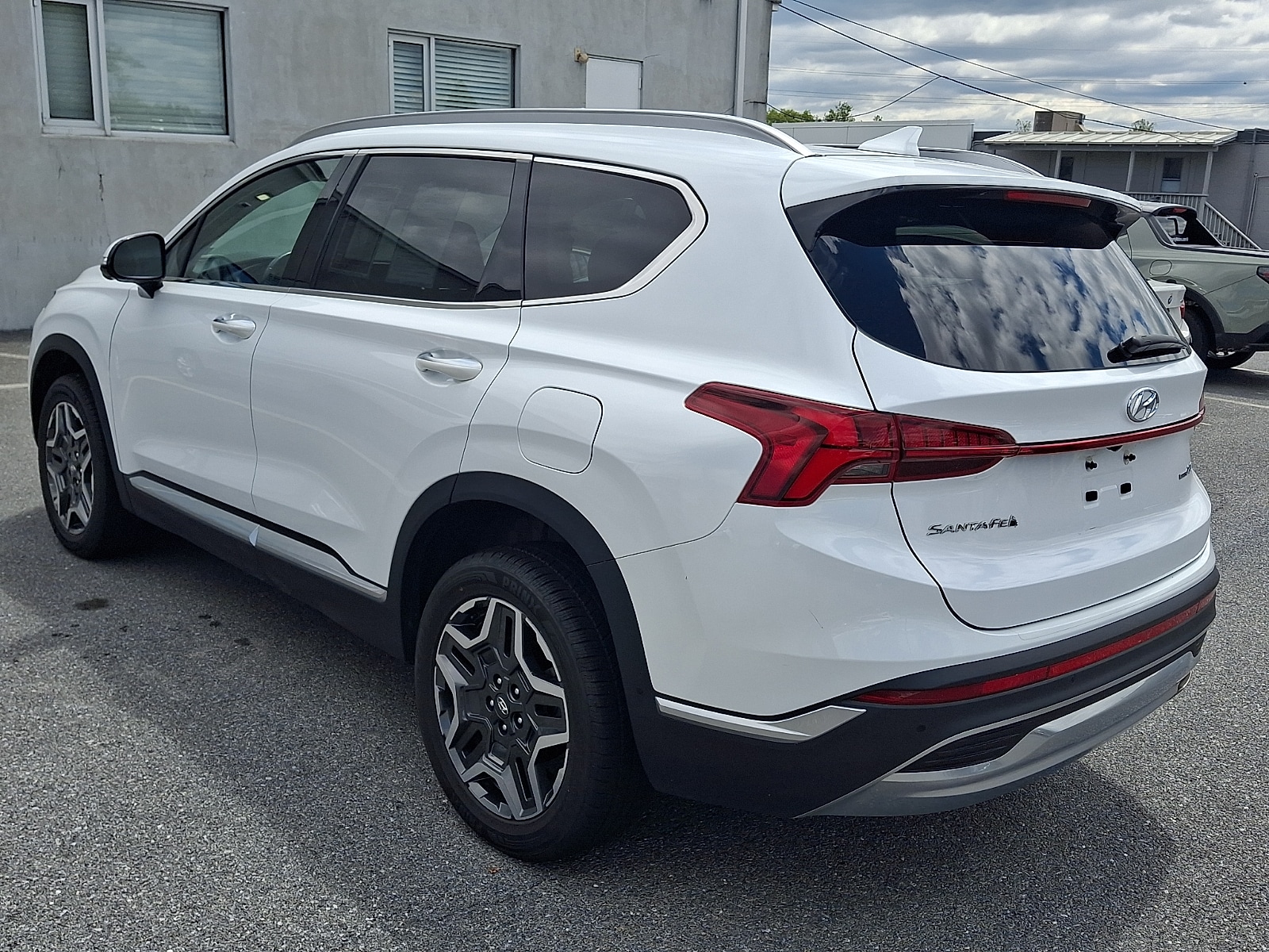 2021 Hyundai Santa Fe Limited - Photo 7
