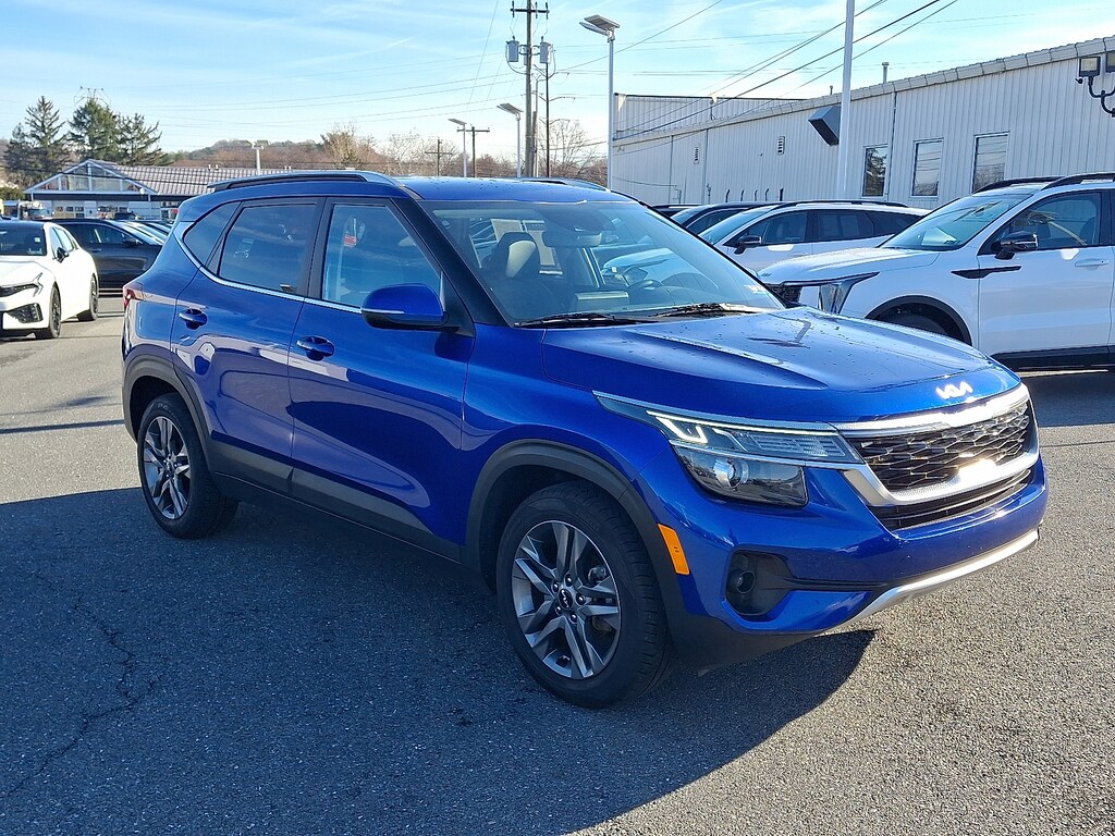 Used 2023 Kia Seltos S SUV