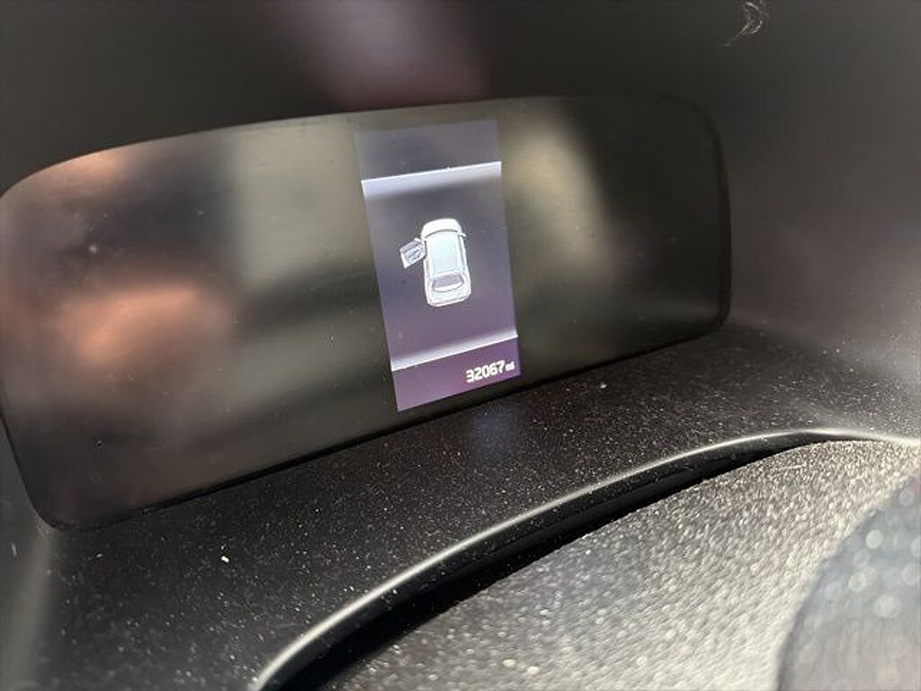 Certified 2023 Kia Soul LX Hatchback