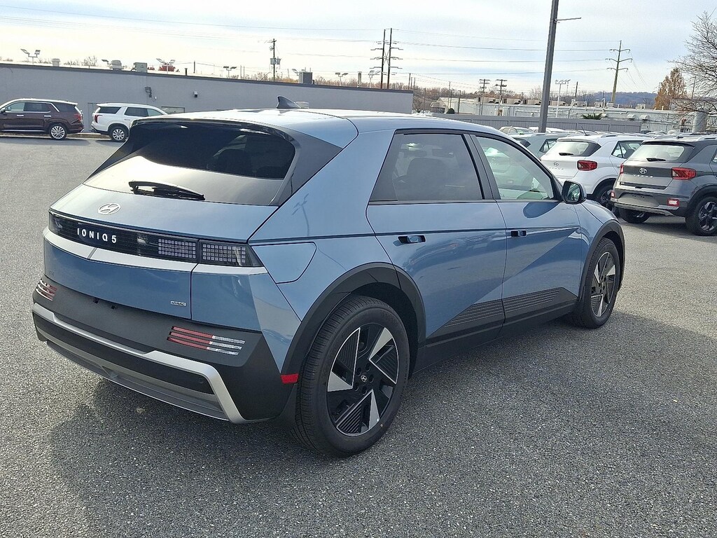 New 2026 Hyundai IONIQ 5 SEL SUV