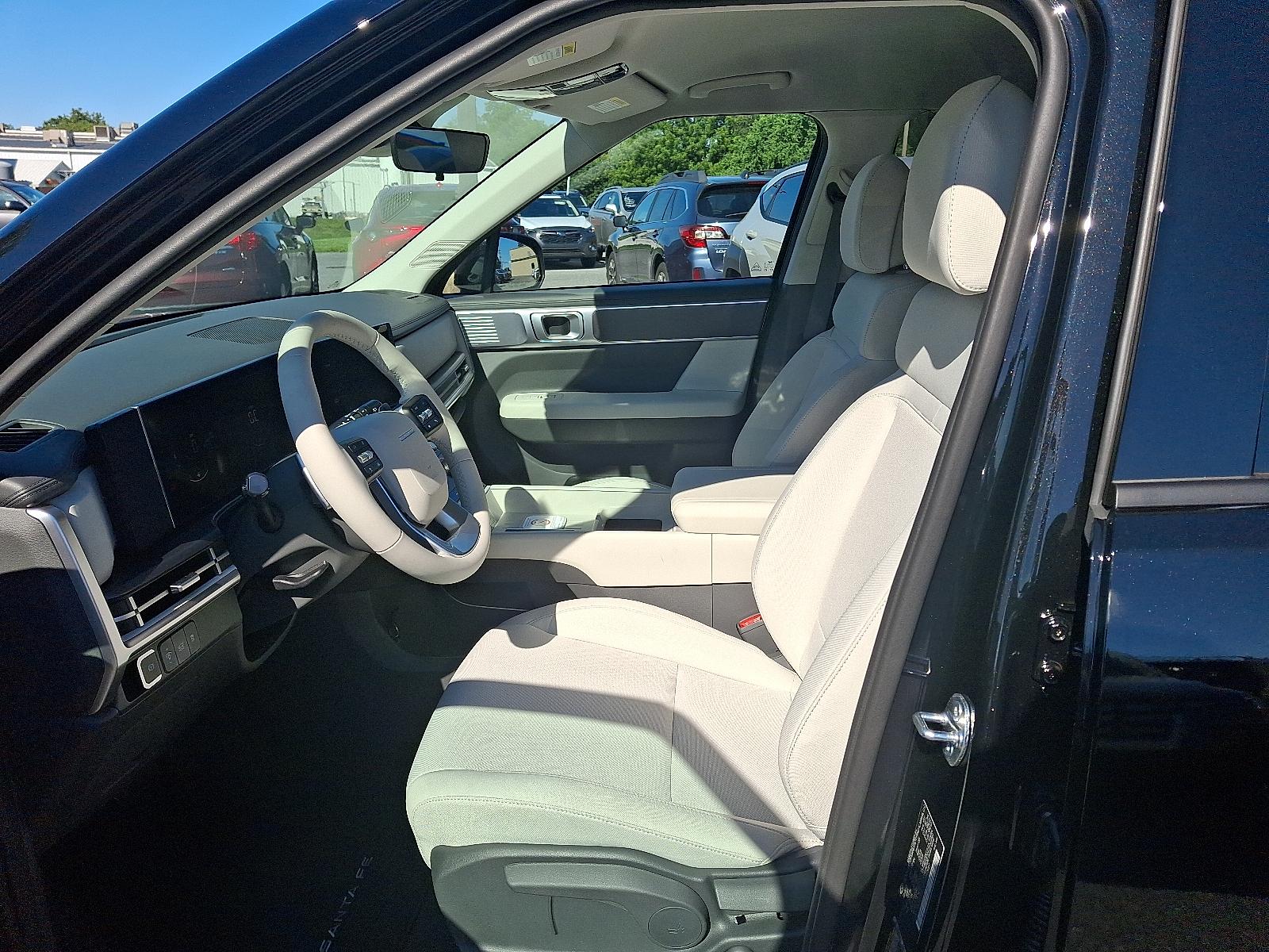 2026 Hyundai Santa Fe SE - Photo 9