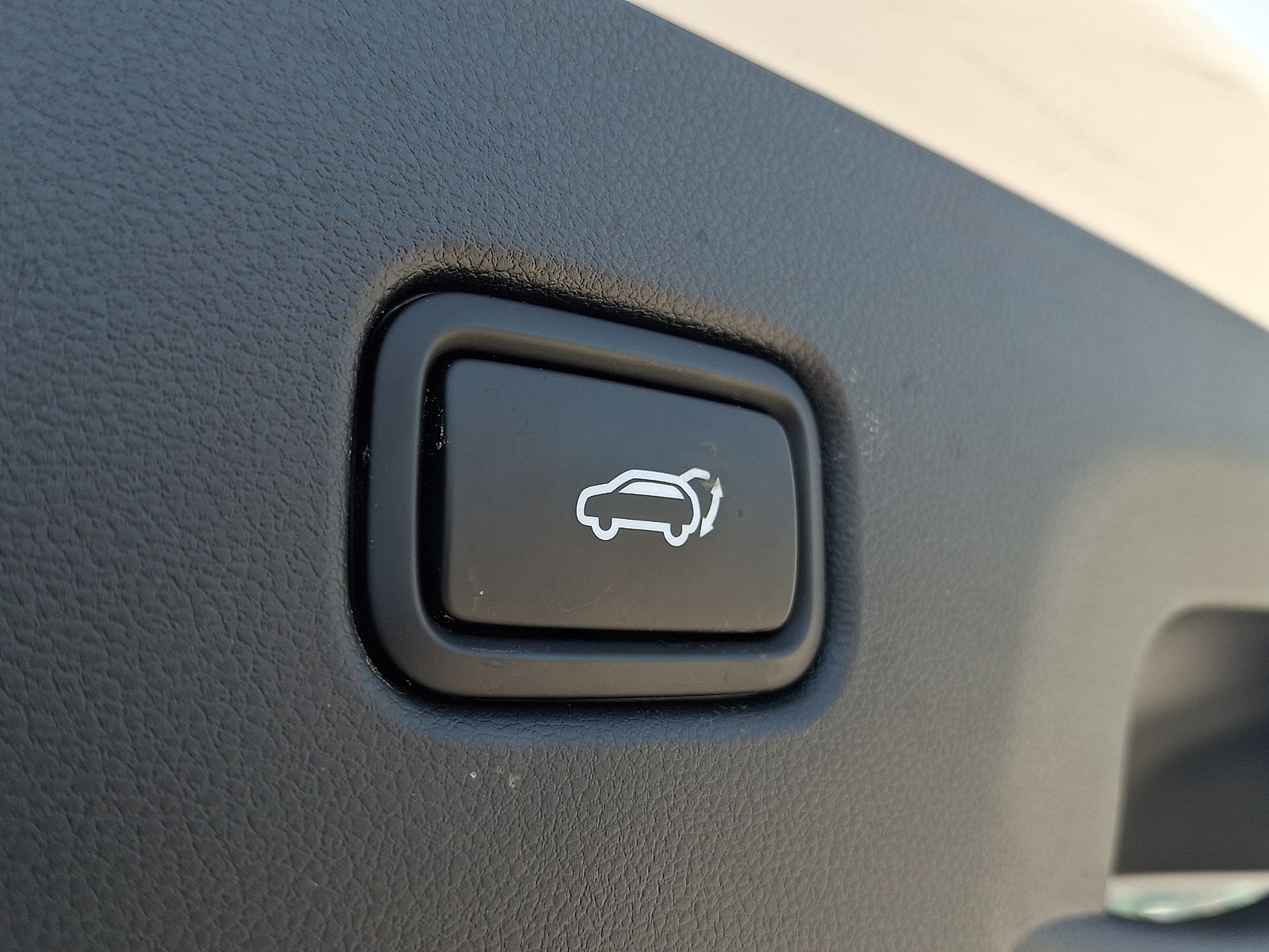 2025 Hyundai Tucson Limited - Photo 31