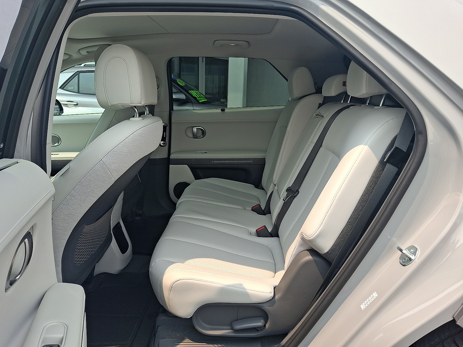 2023 Hyundai IONIQ 5 Limited - Photo 11
