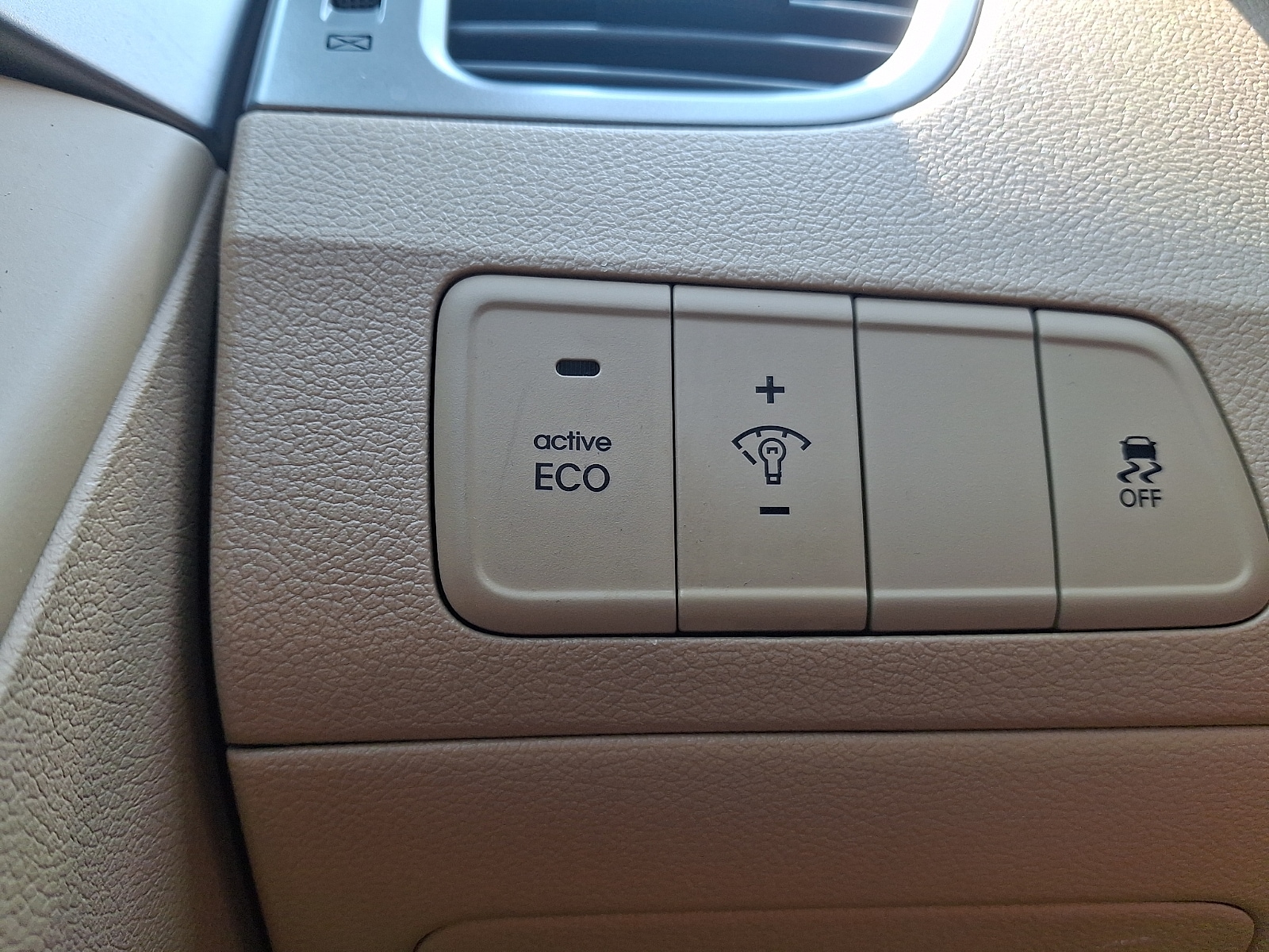 2013 Hyundai Elantra Limited - Photo 25