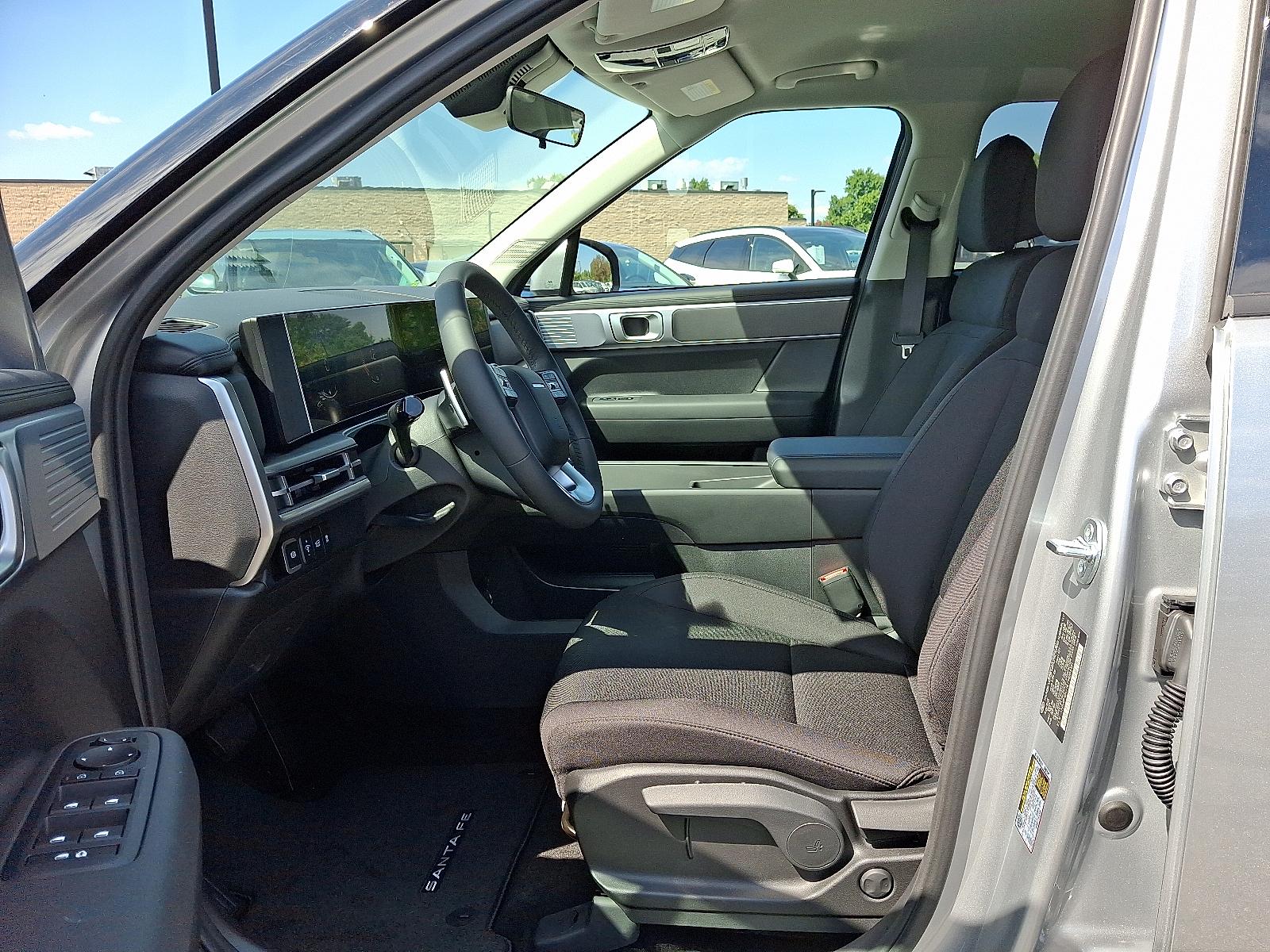 2026 Hyundai Santa Fe SE - Photo 9
