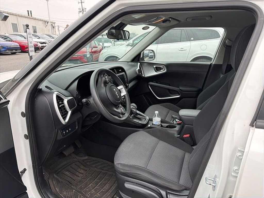 Certified 2023 Kia Soul LX Hatchback