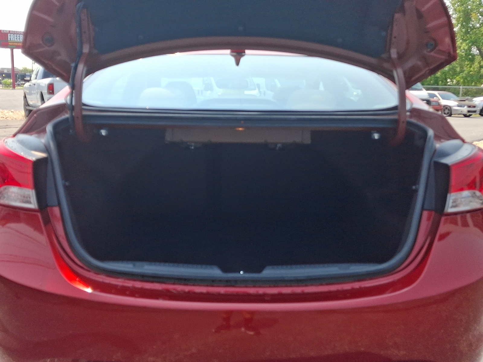 2013 Hyundai Elantra Limited - Photo 29