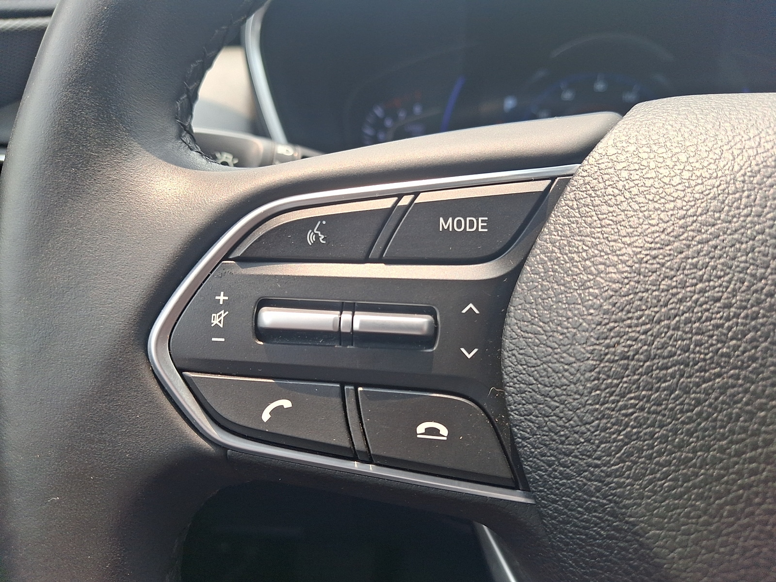 2020 Hyundai Santa Fe Limited - Photo 21
