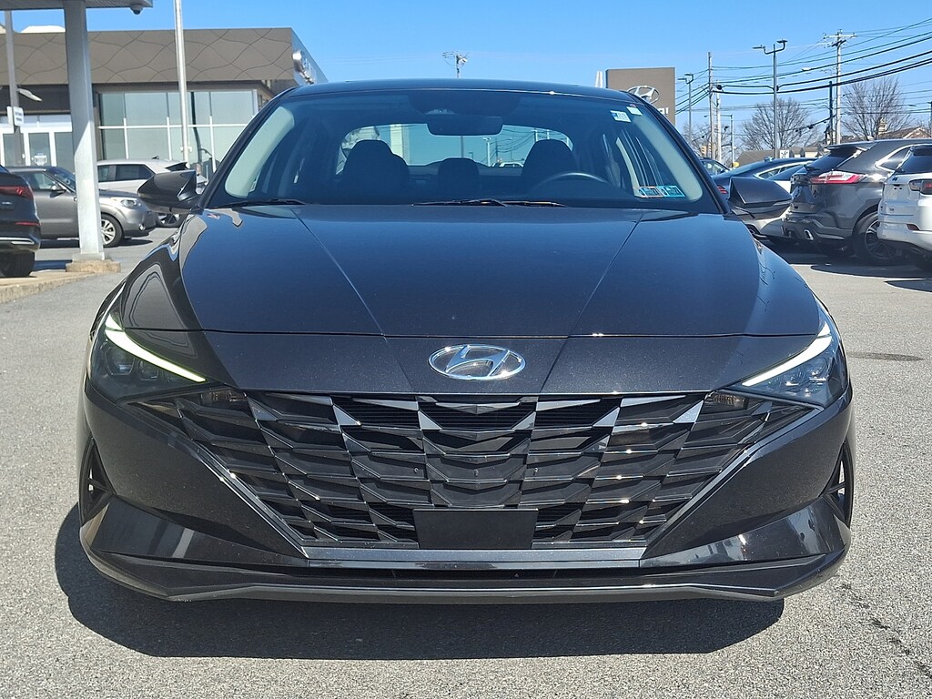 Certified 2023 Hyundai Elantra Limited Sedan