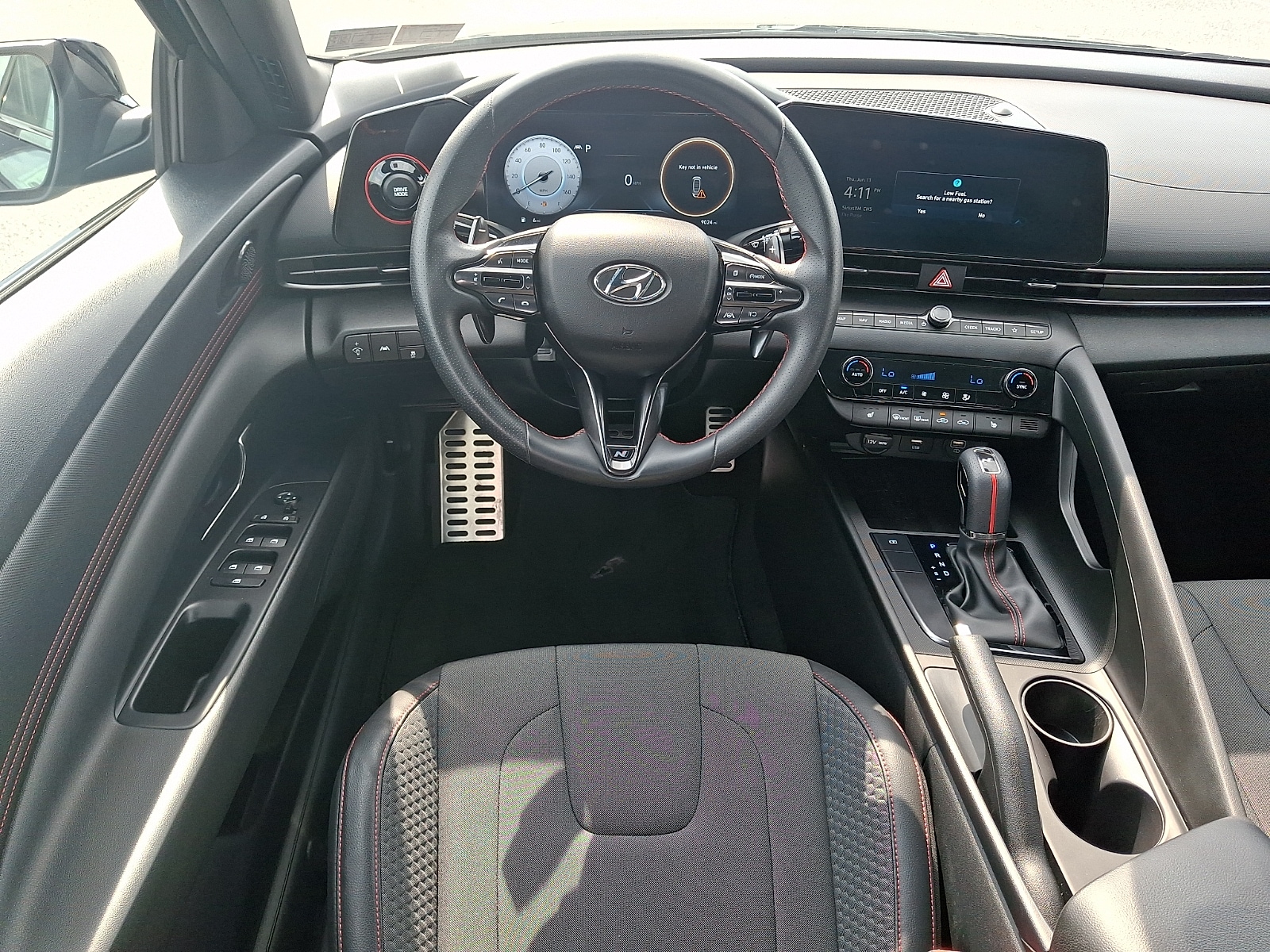 2023 Hyundai Elantra N Line - Photo 11