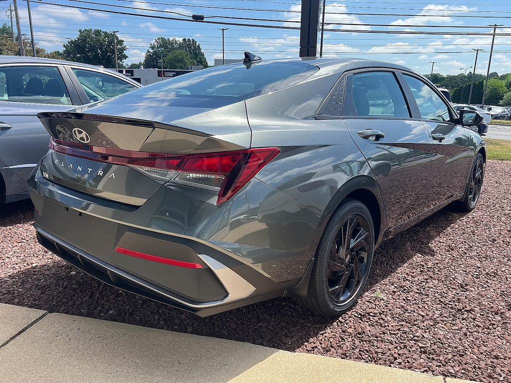 New 2026 Hyundai Elantra SEL Sport Sedan