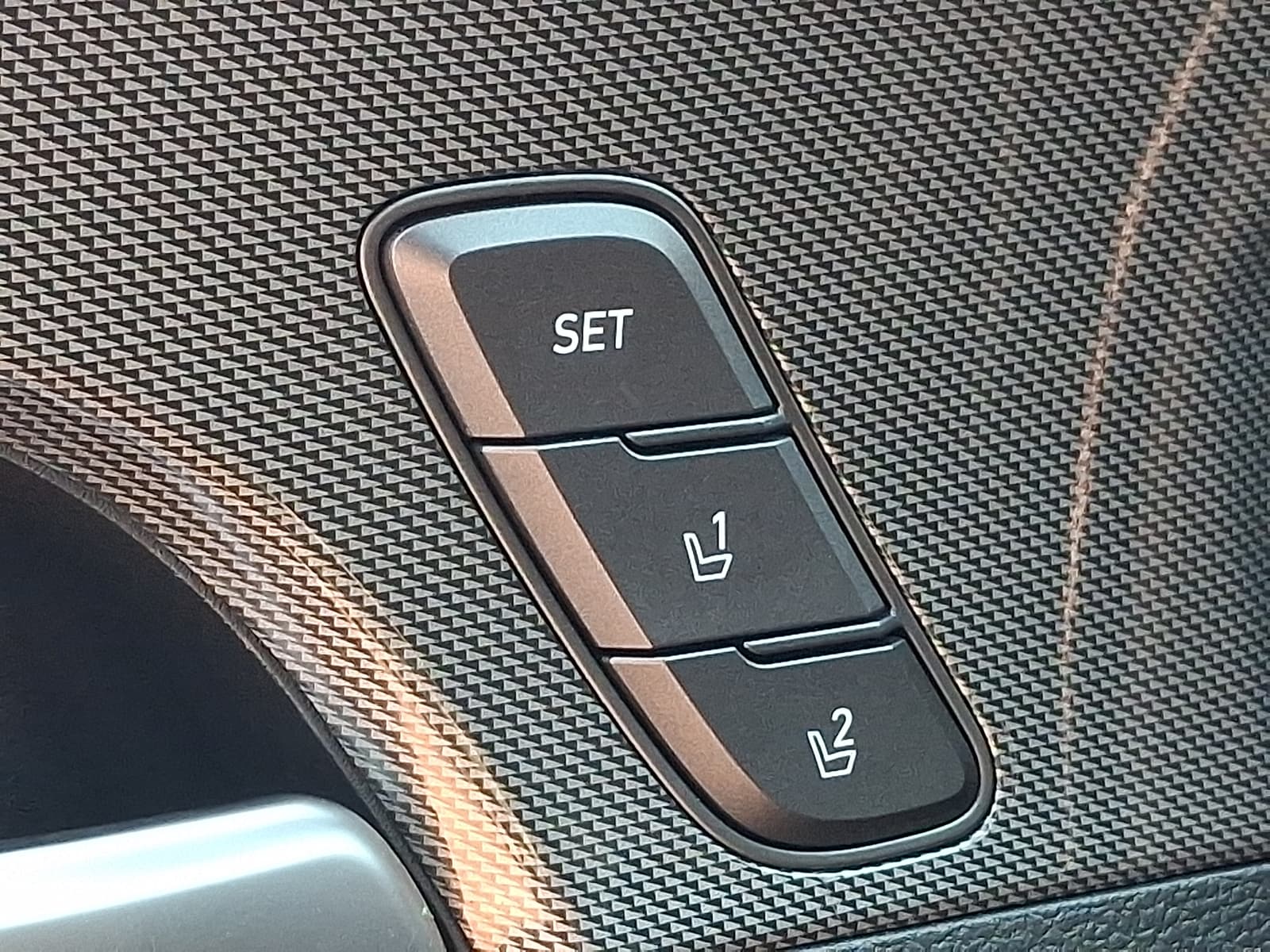2021 Hyundai Santa Fe Limited - Photo 26