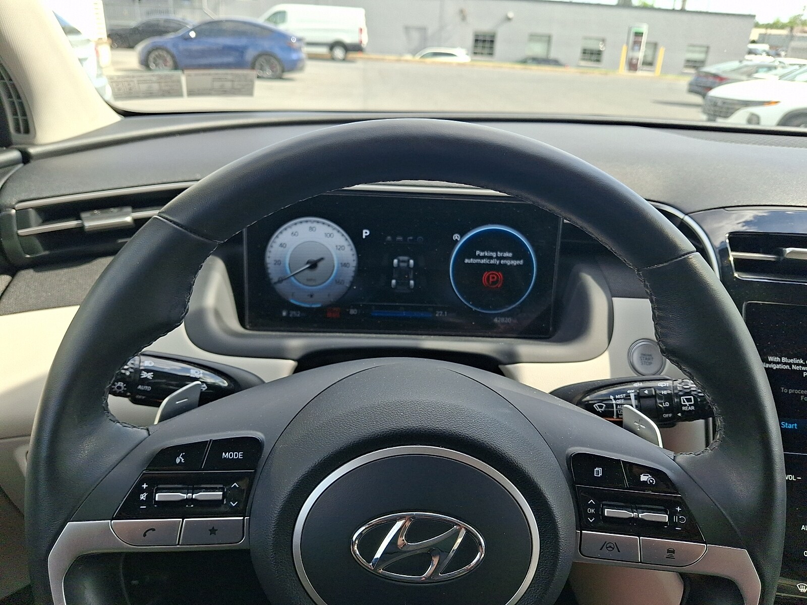 2023 Hyundai Tucson Limited - Photo 19