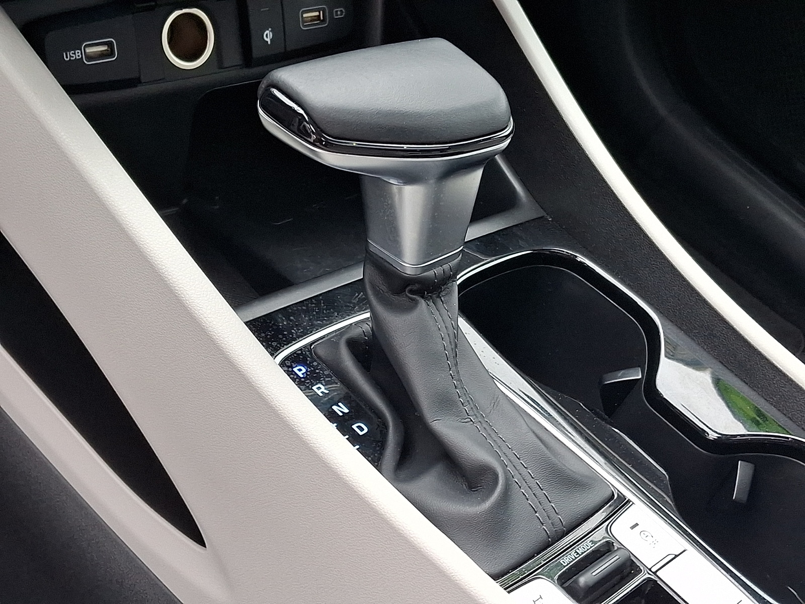 2022 Hyundai Tucson SEL - Photo 16