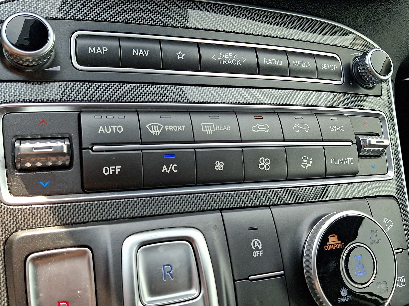 2023 Hyundai Santa Fe XRT - Photo 16
