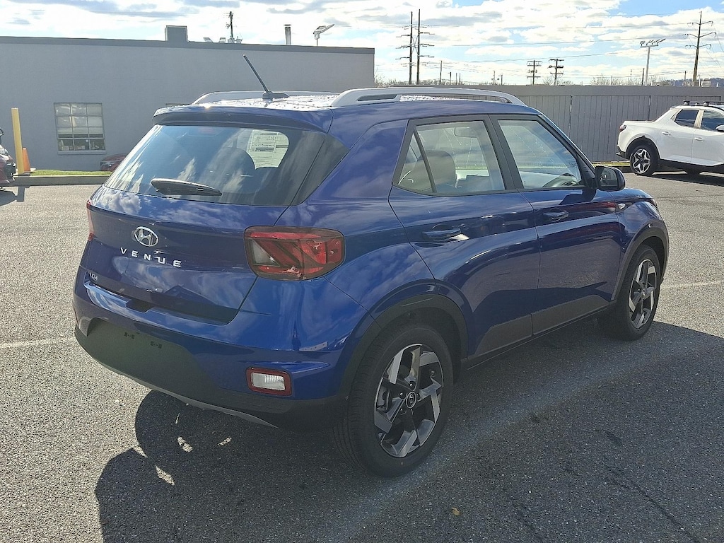 New 2026 Hyundai Venue SEL SUV