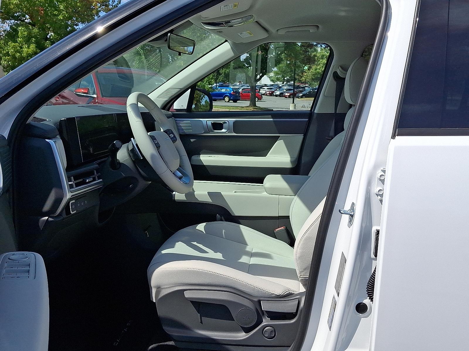 2026 Hyundai Santa Fe SE - Photo 9