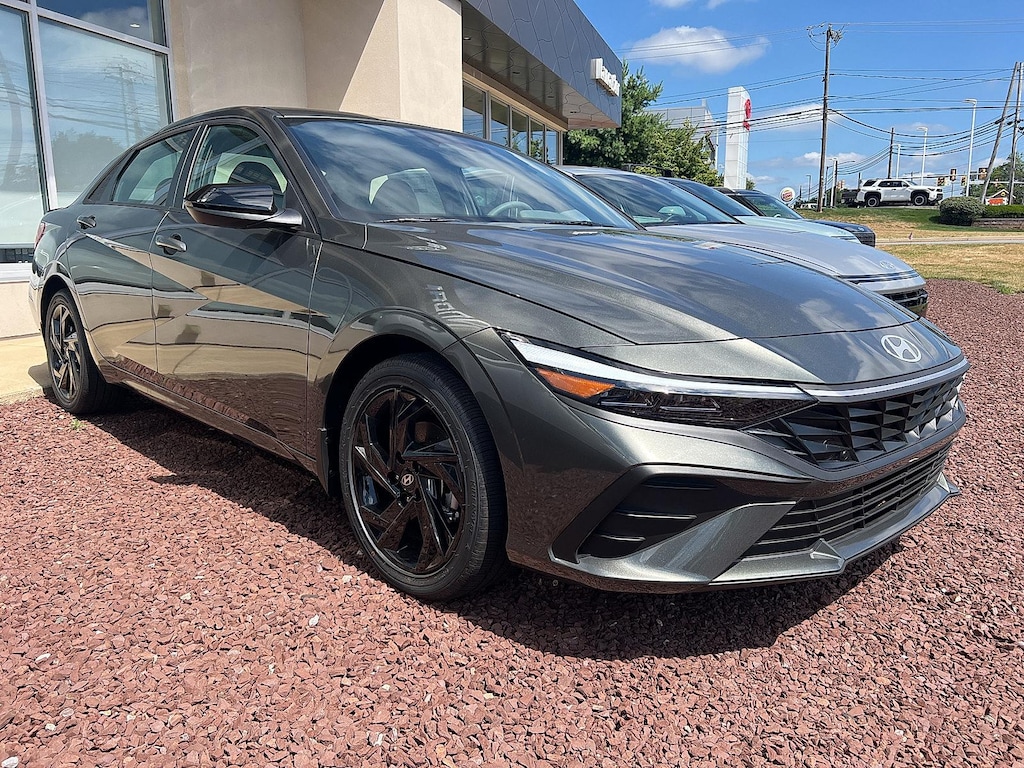 New 2026 Hyundai Elantra SEL Sport Sedan