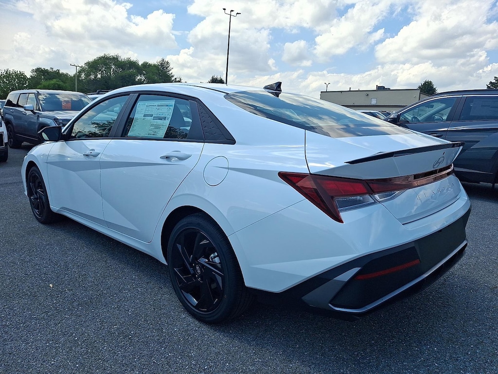 New 2026 Hyundai Elantra SEL Sport Sedan