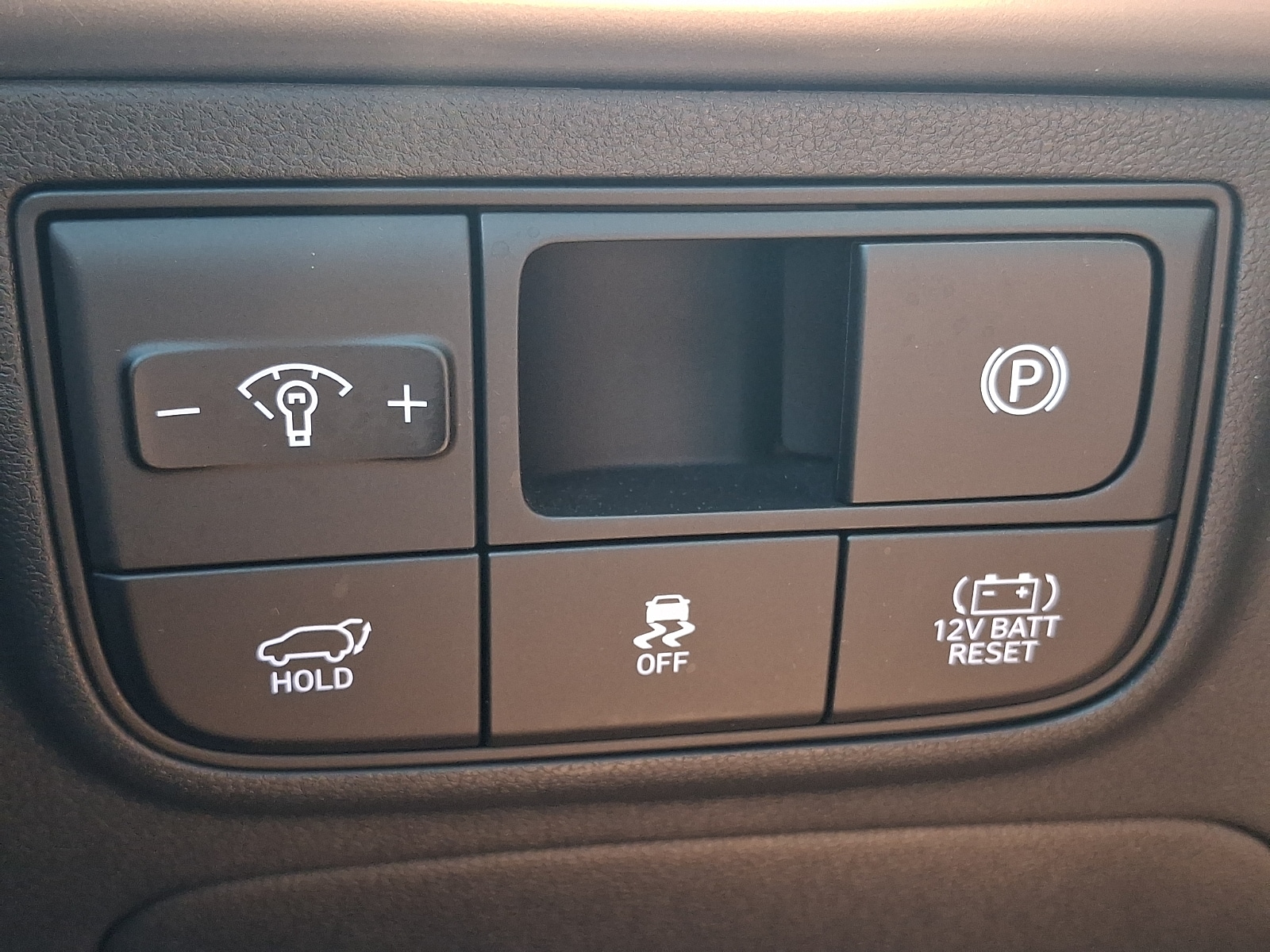 2025 Hyundai Tucson Limited - Photo 27