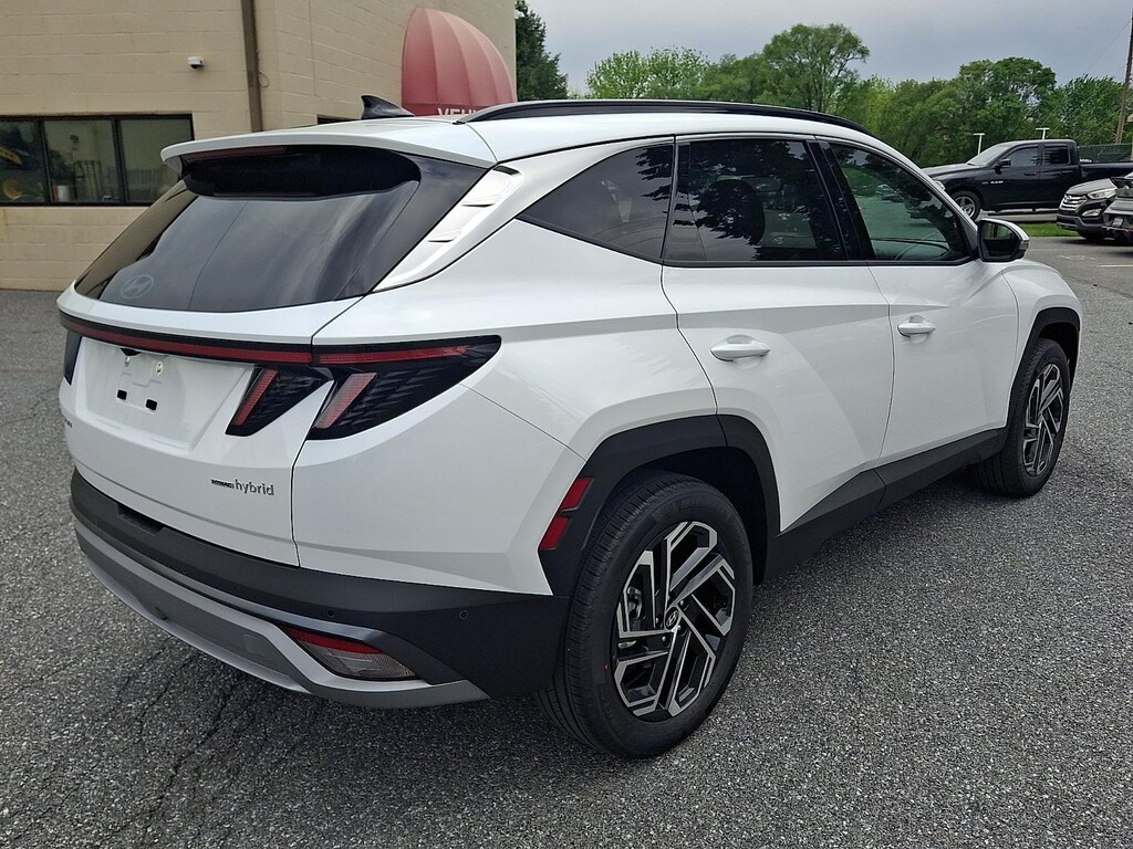 New 2026 Hyundai Tucson Hybrid Limited SUV