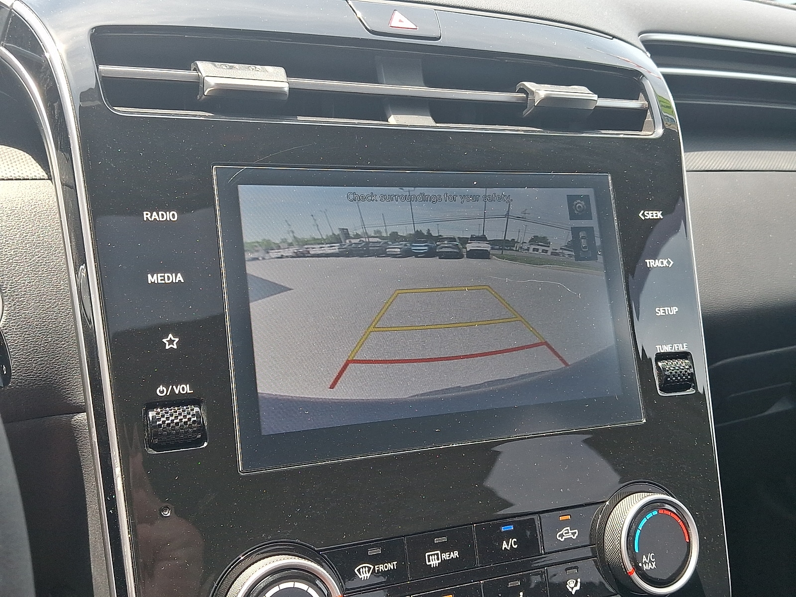 2022 Hyundai Santa Cruz SEL - Photo 18