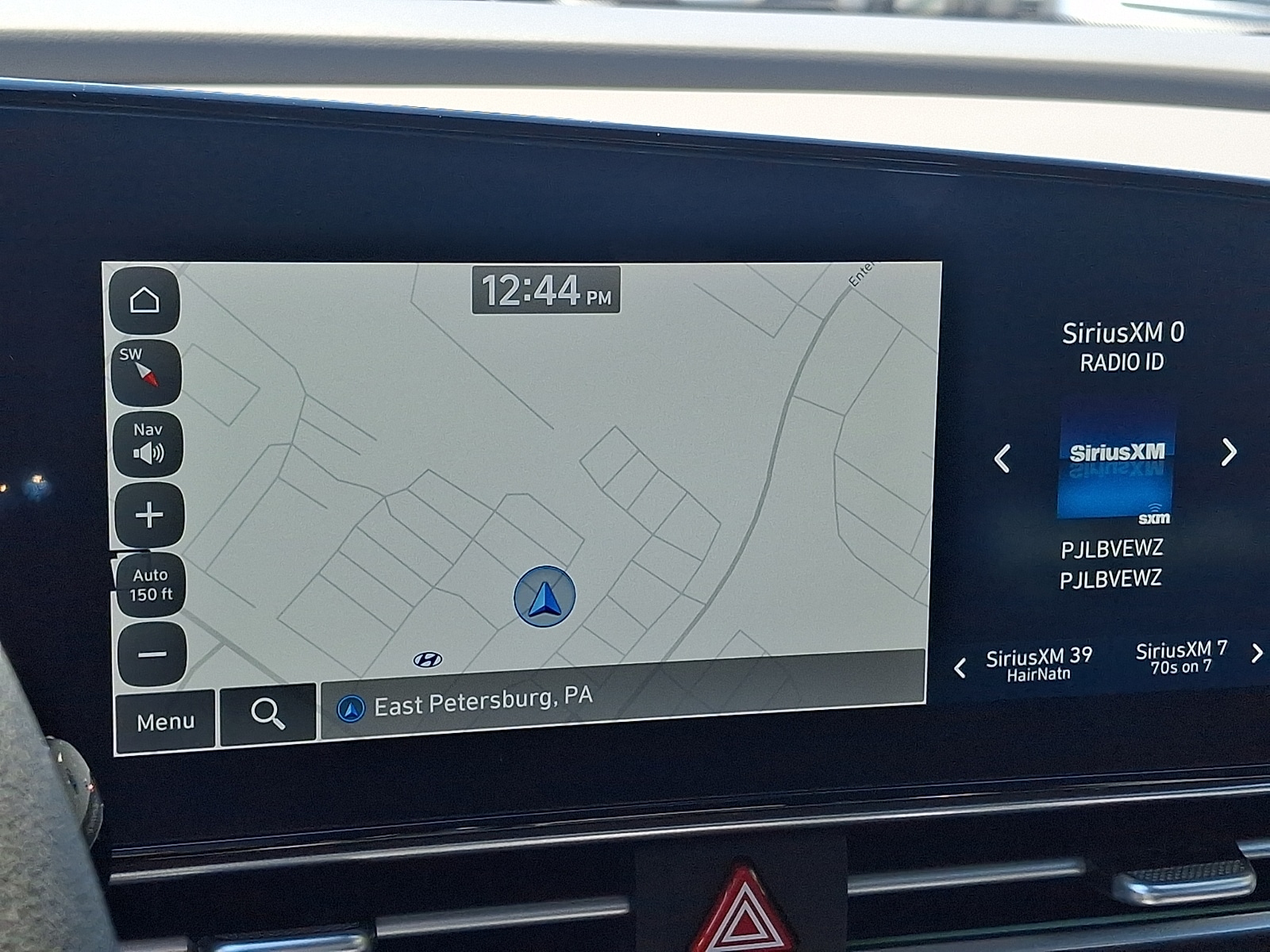 2024 Hyundai Elantra SEL - Photo 17