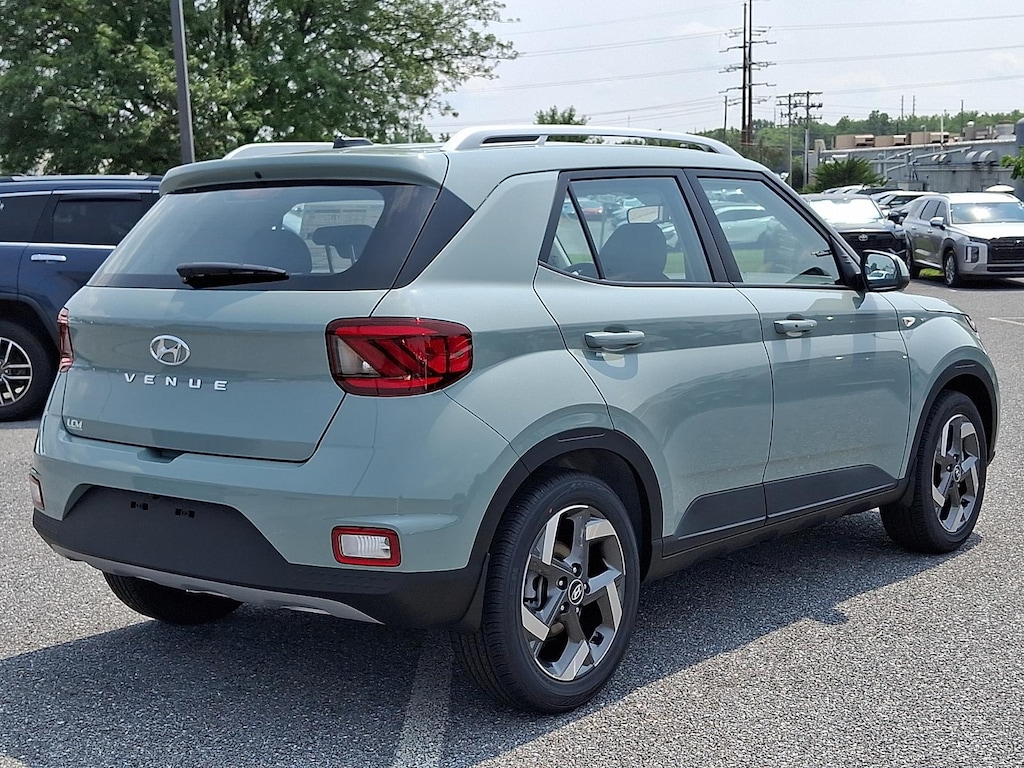New 2026 Hyundai Venue SEL SUV