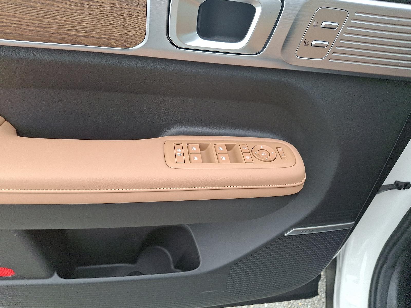 2026 Hyundai Santa Fe Limited - Photo 8