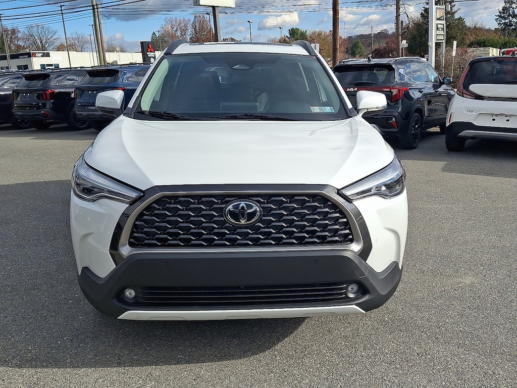 Used 2023 Toyota Corolla Cross XLE SUV