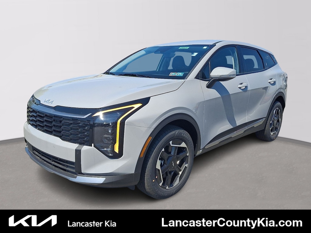 New 2026 Kia Sportage Hybrid S SUV