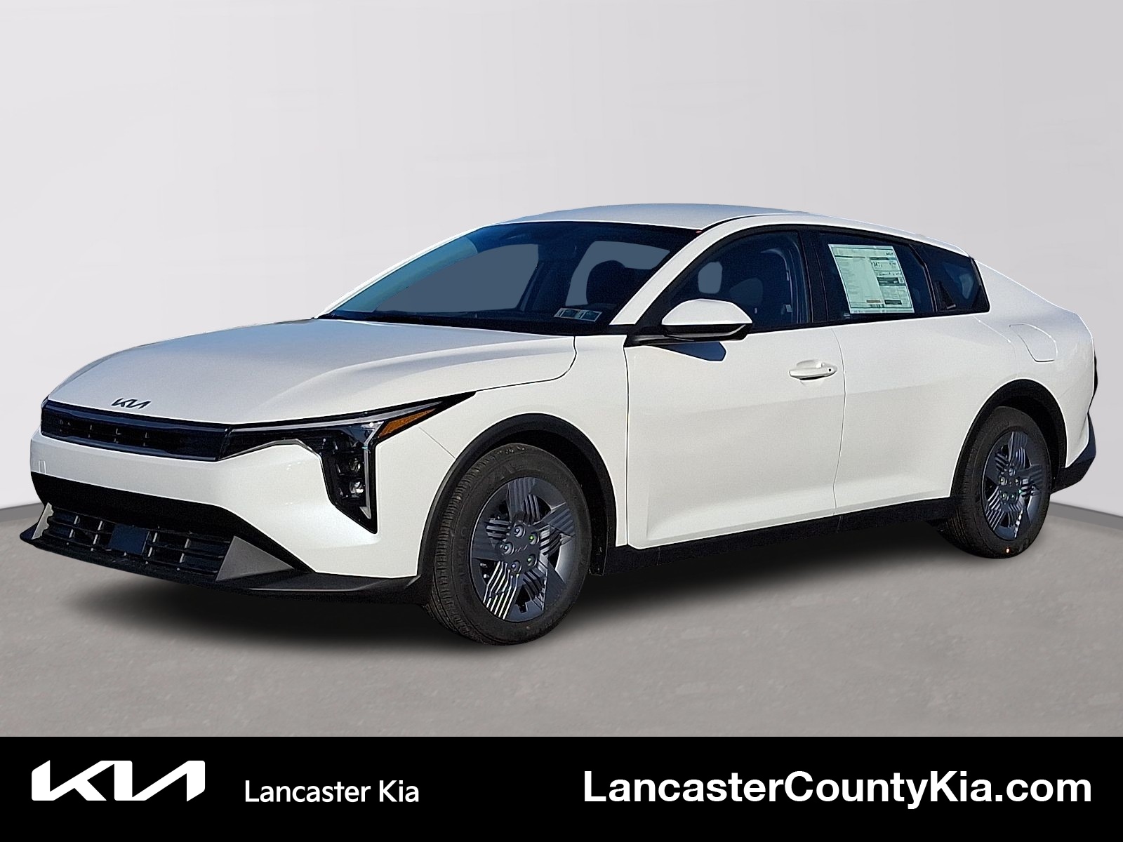 2025 Kia K4 LX's photo