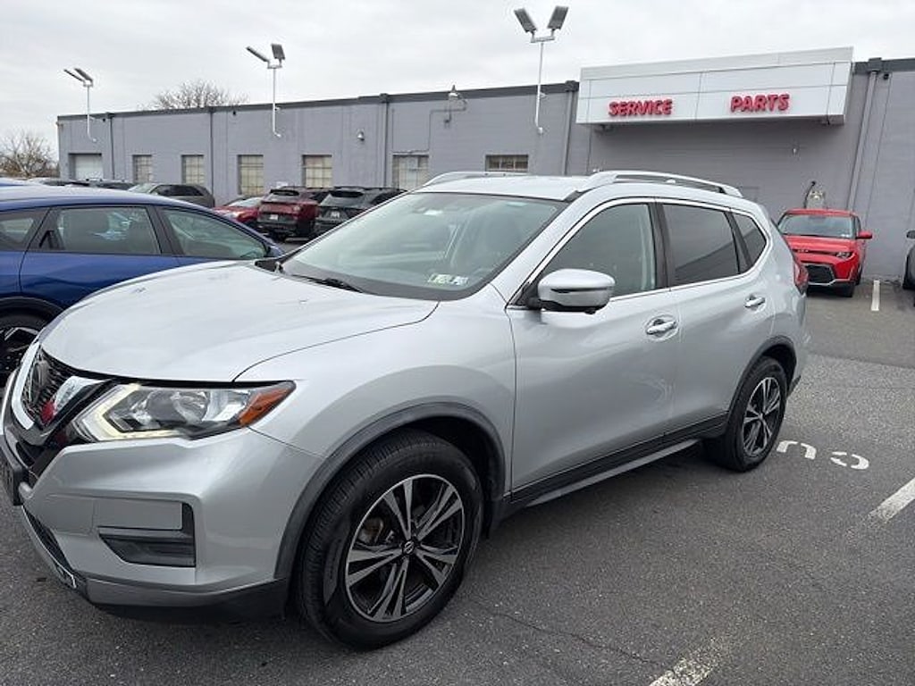 Used 2019 Nissan Rogue SV SUV
