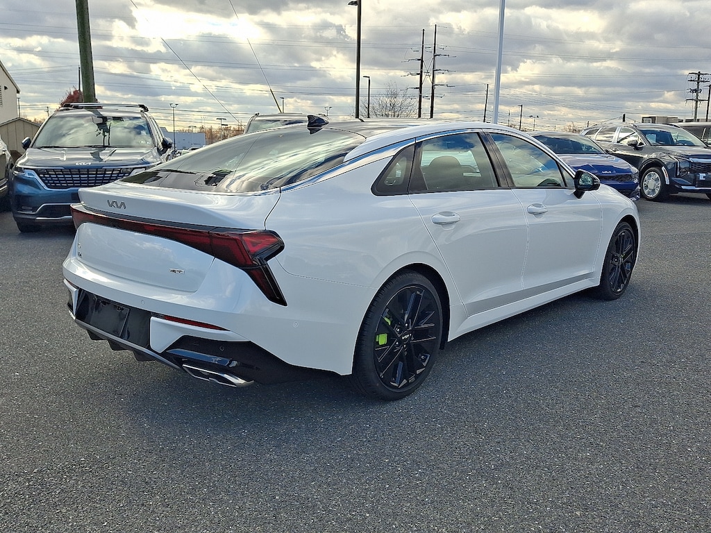 New 2026 Kia K5 GT Sedan