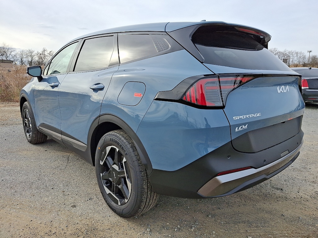 New 2026 Kia Sportage Hybrid S SUV