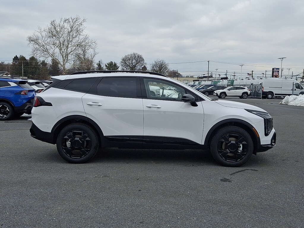 New 2026 Kia Sportage X-Line SUV