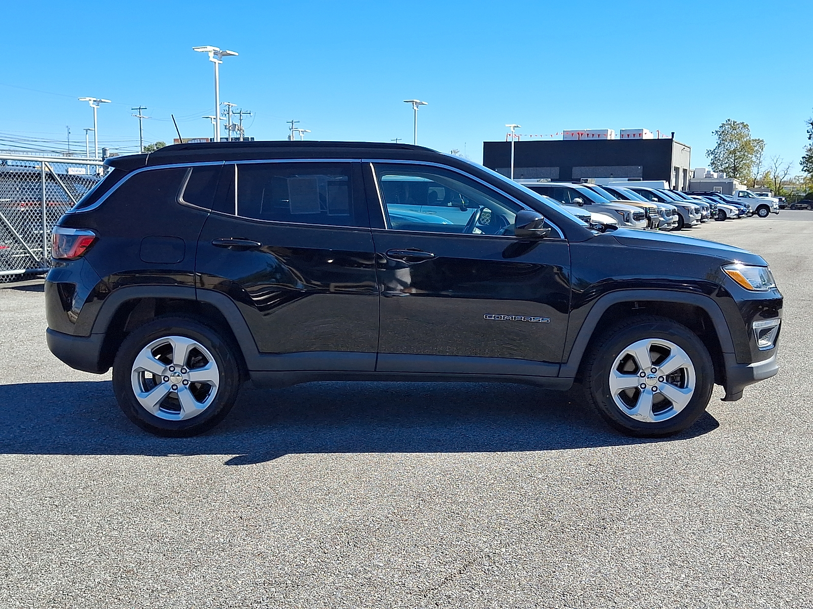 Used 2018 Jeep Compass Latitude 4x4 SUV