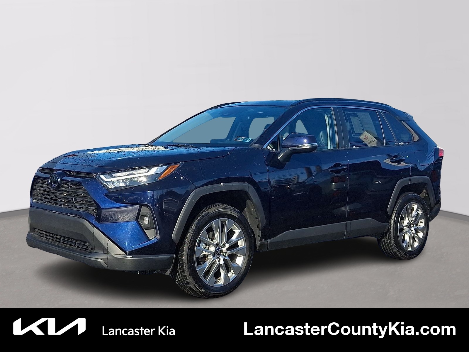 2024 Toyota RAV4 XLE Premium's photo