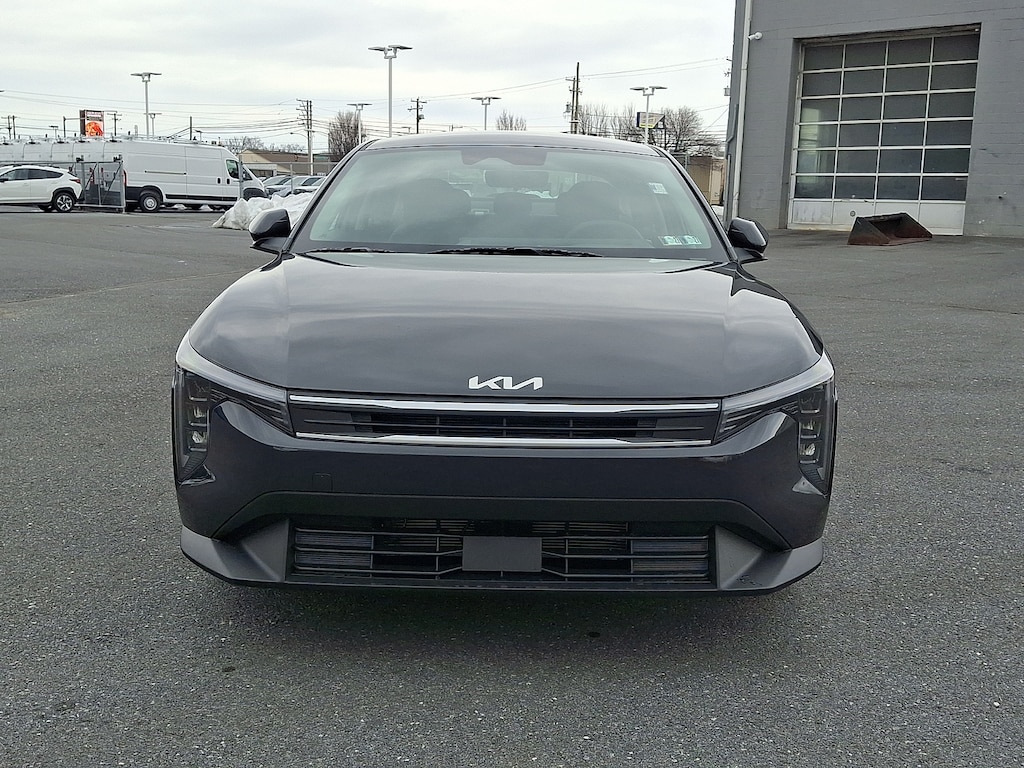 New 2026 Kia K4 LXS Sedan