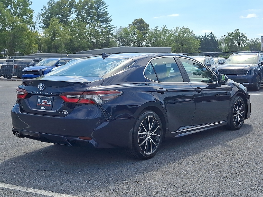 Used 2022 Toyota Camry Hybrid SE Sedan
