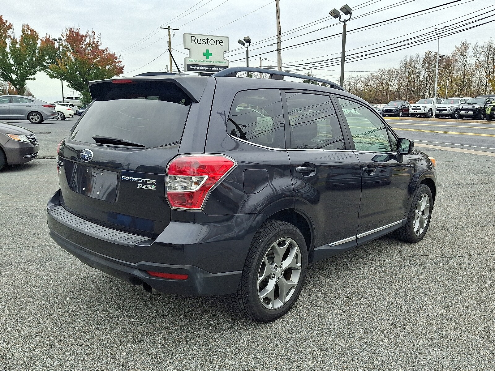 2015 Subaru Forester 2.5i Touring photo 3