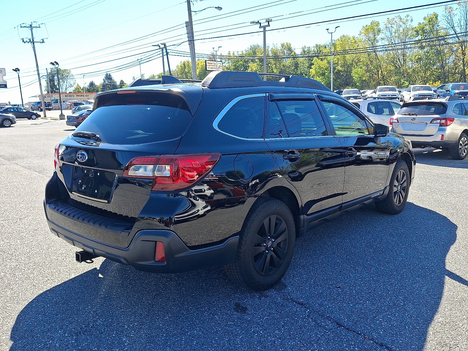 2019 Subaru Outback 2.5i Premium photo 4