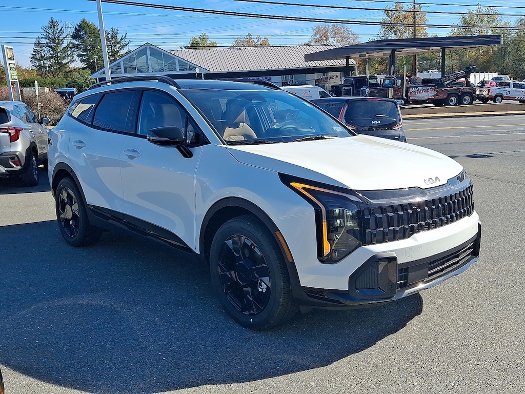New 2026 Kia Sportage Hybrid X-Line SUV