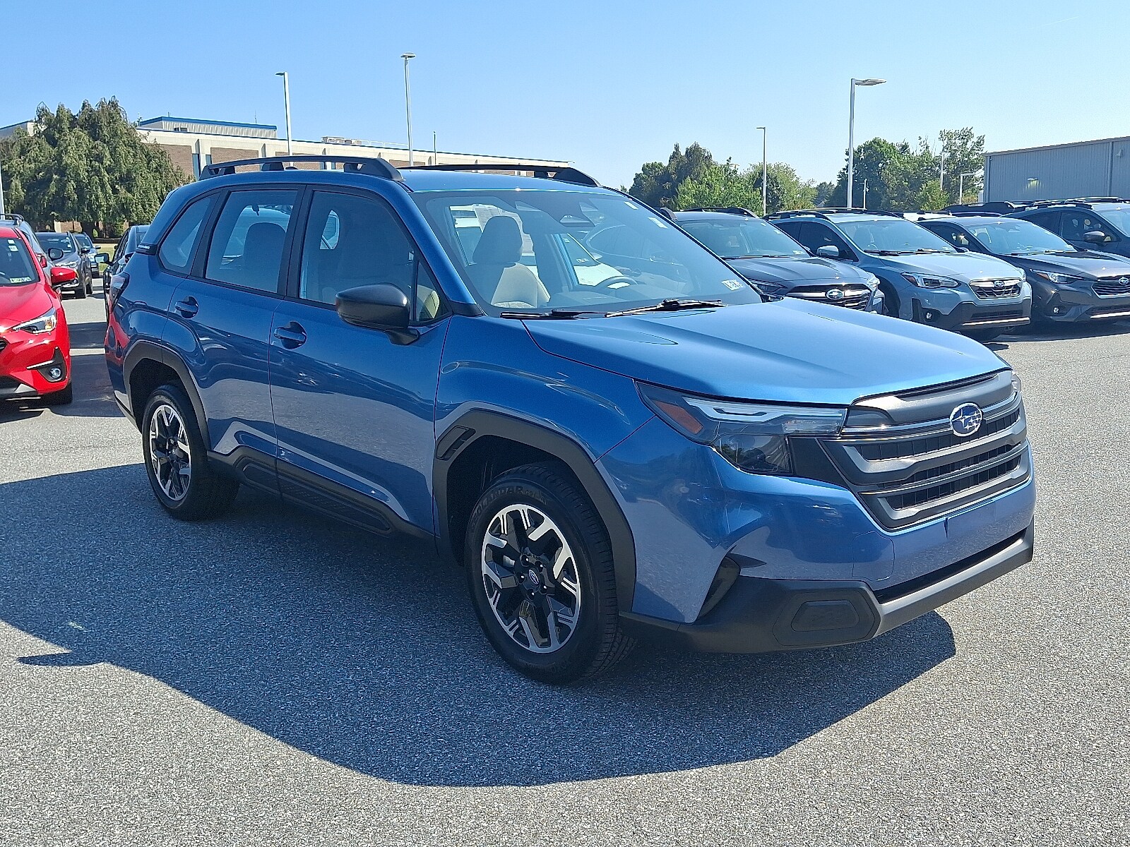 2025 Subaru Forester Base photo 3