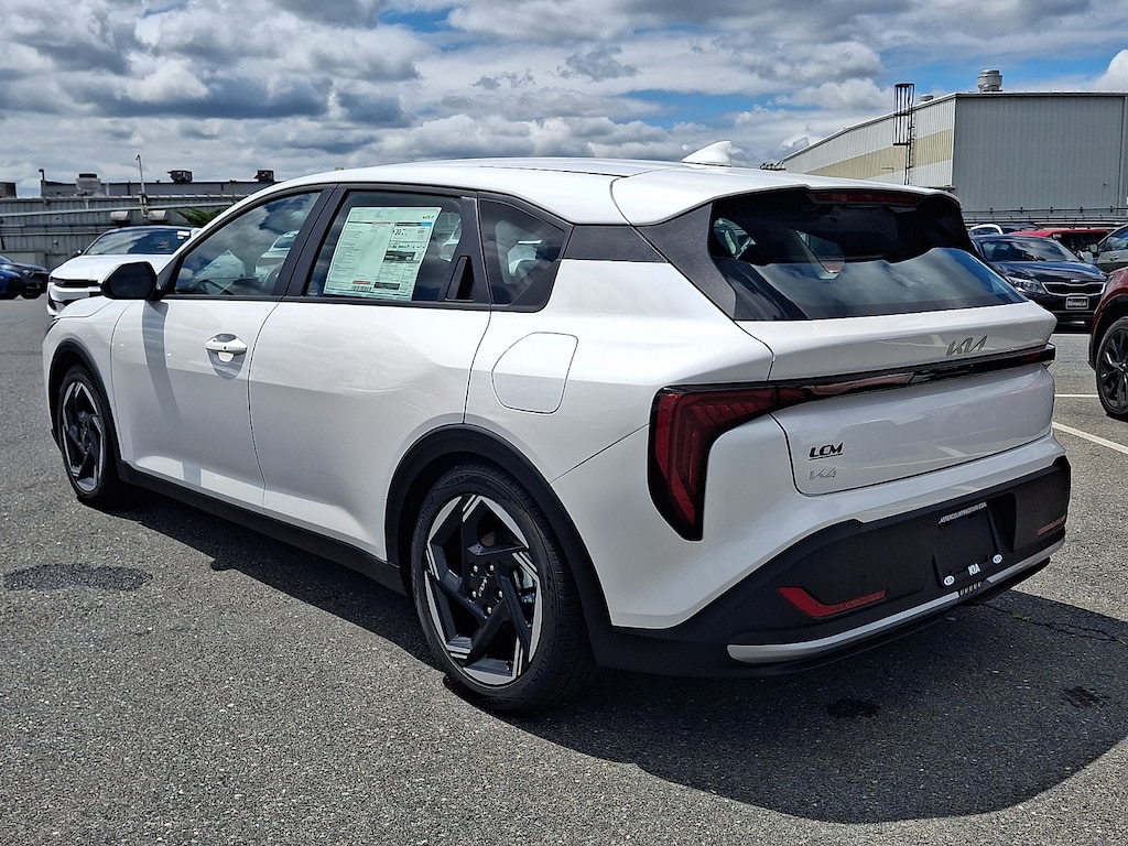 New 2026 Kia K4 Hatchback EX Hatchback