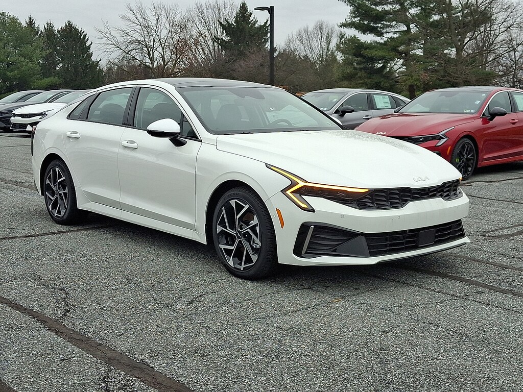 New 2026 Kia K5 EX Sedan