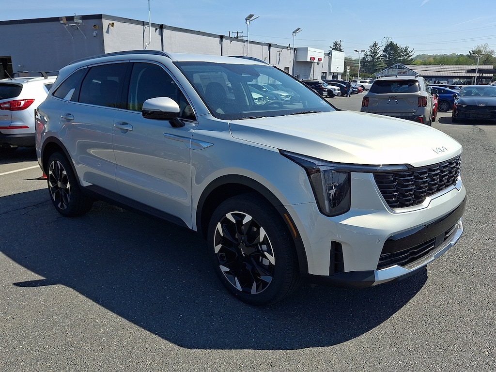 New 2026 Kia Sorento EX SUV